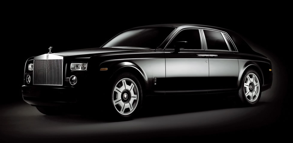 Rolls Royce Wraith sedan